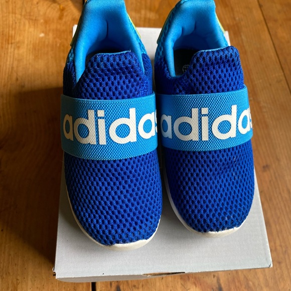 Adidas slip on shoes - Picture 3 of 7